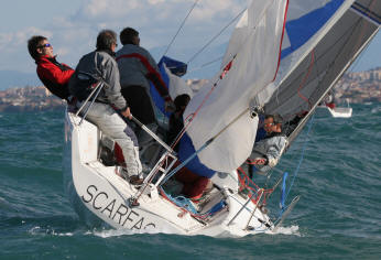 "Scarface" durante una regata del Campionato Autunnale 2006 (foto Massimo Guarino)